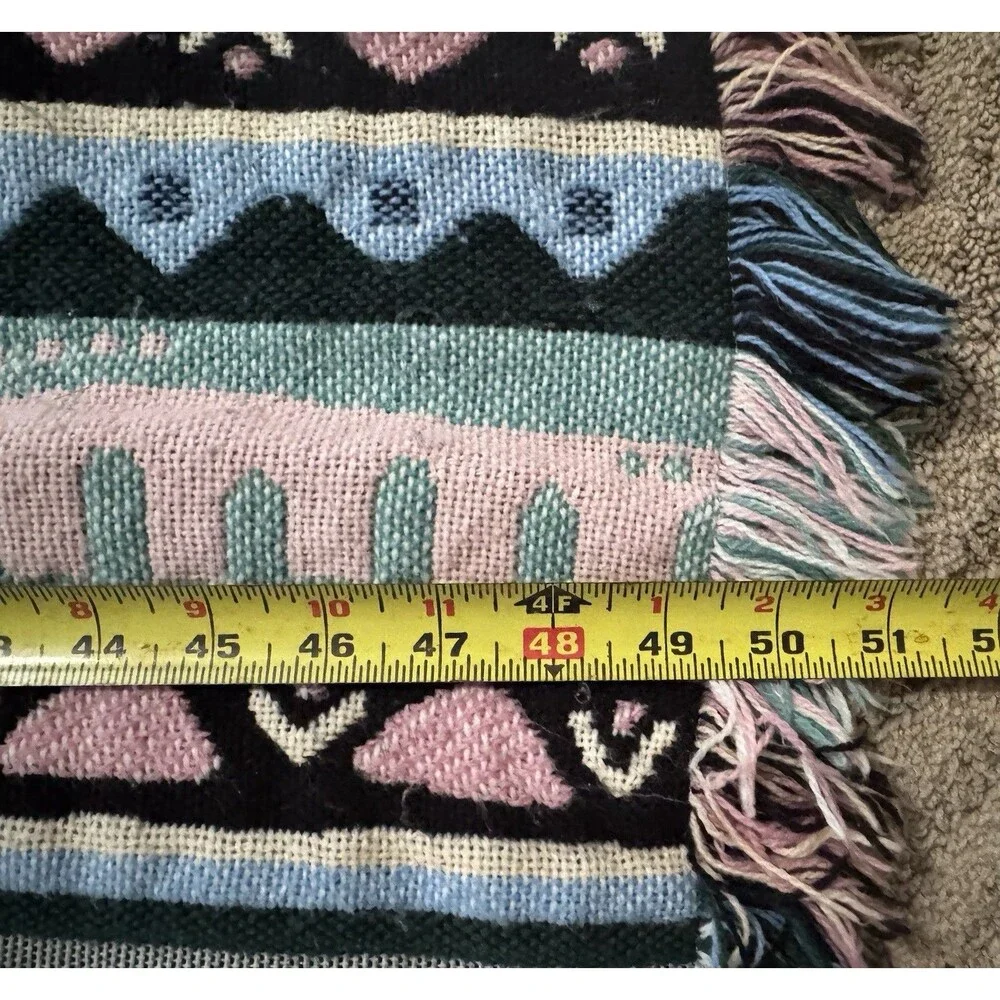 Rare!  Vintage 1990s Beacon Disney Pocahontas Tapestry fringe Throw Blanket